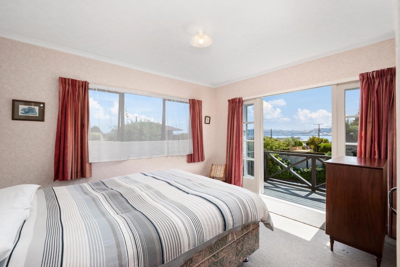 Lake Vista At Two Mile Bay- Taupo Central Home 外观 照片